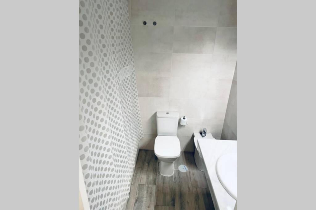 Precioso Apartamento Con Vistas Parciales, Garaje Y Piscina Tarifa Exterior foto