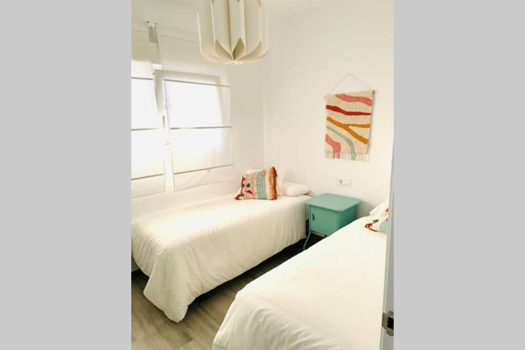 Precioso Apartamento Con Vistas Parciales, Garaje Y Piscina Tarifa Exterior foto